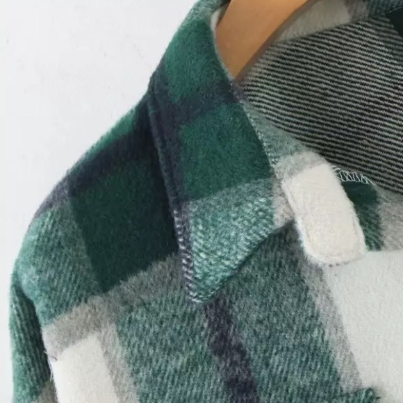 SOLD OUT Green Plaid Oversized Flannel Shacket Shirt Jacket - Picture 8 of 15